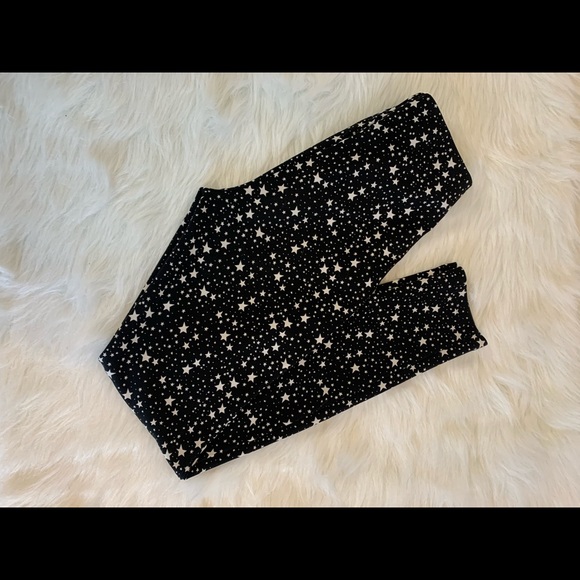 Bethany Mota Black High Waisted Soft and Stretchy Star Print Leggings Size Small - Picture 3 of 4